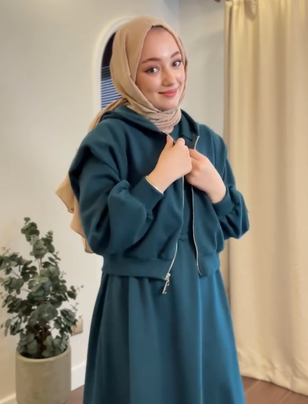 2 Pcs Winter Outfit Long Frock With Upper Fleece Hoodie