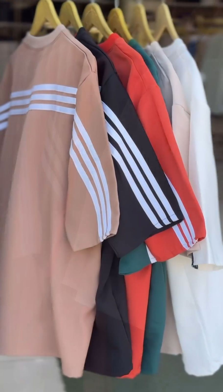 Stripes T Shirt And Jogger Pant CH 416