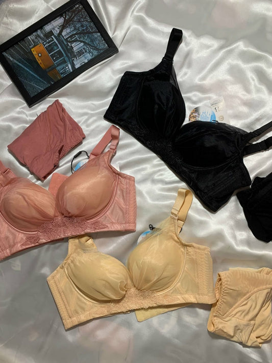 Imported Premium Quality Padded Flower Lace Bra Set ( BRA + UNDERWEAR )