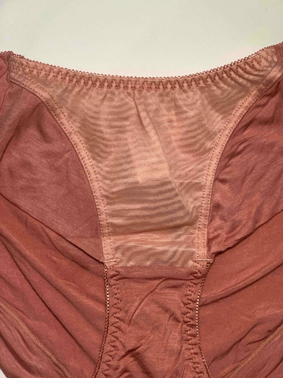 Imported Premium Quality Padded Flower Lace Bra Set ( BRA + UNDERWEAR )