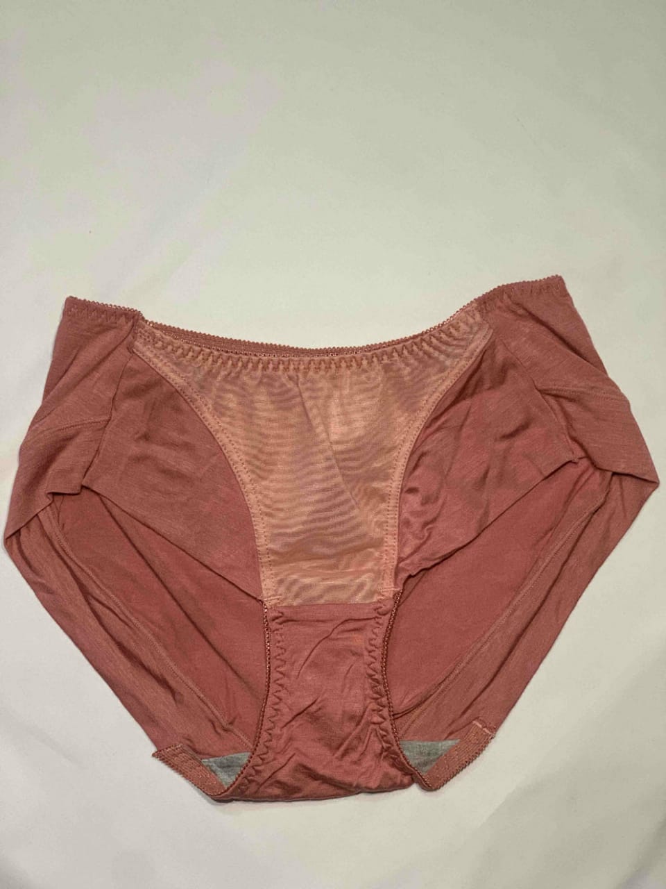 Imported Premium Quality Padded Flower Lace Bra Set ( BRA + UNDERWEAR )